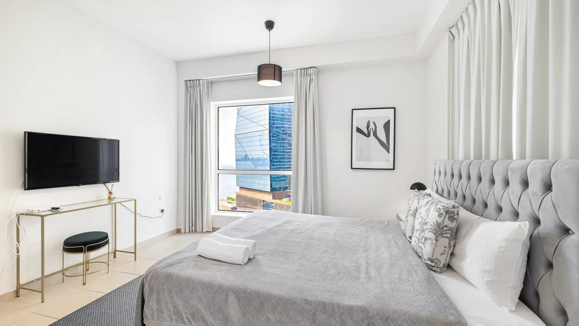 Ferienwohnung Seafront Newly Renovated 2Br In Jbr Dubai