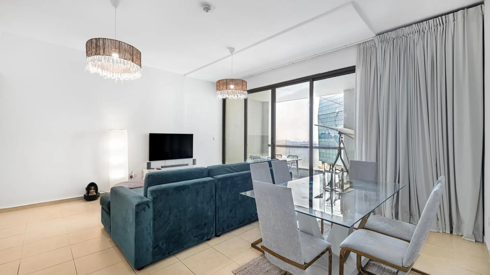 Ferienwohnung Seafront Newly Renovated 2Br In Jbr Dubai