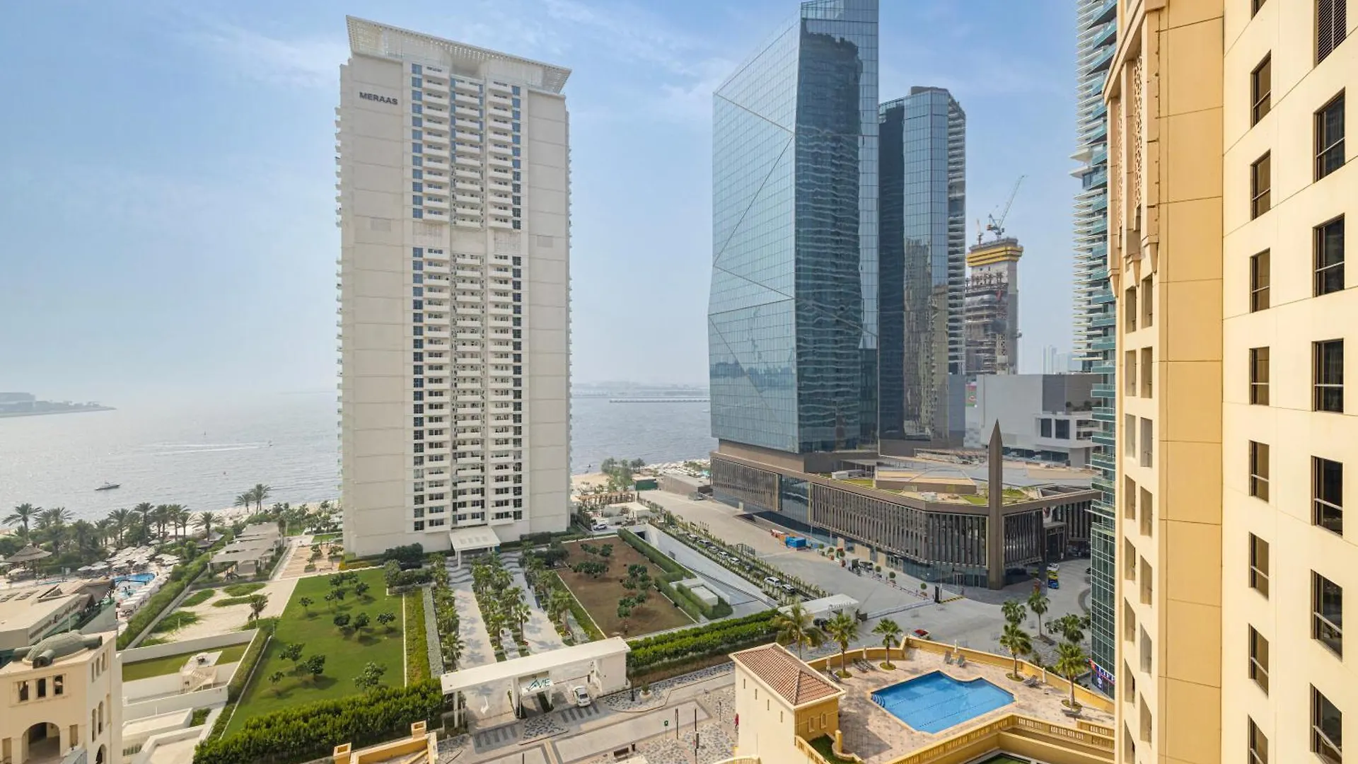 Apartment Ferienwohnung Seafront Newly Renovated 2Br In Jbr Dubai